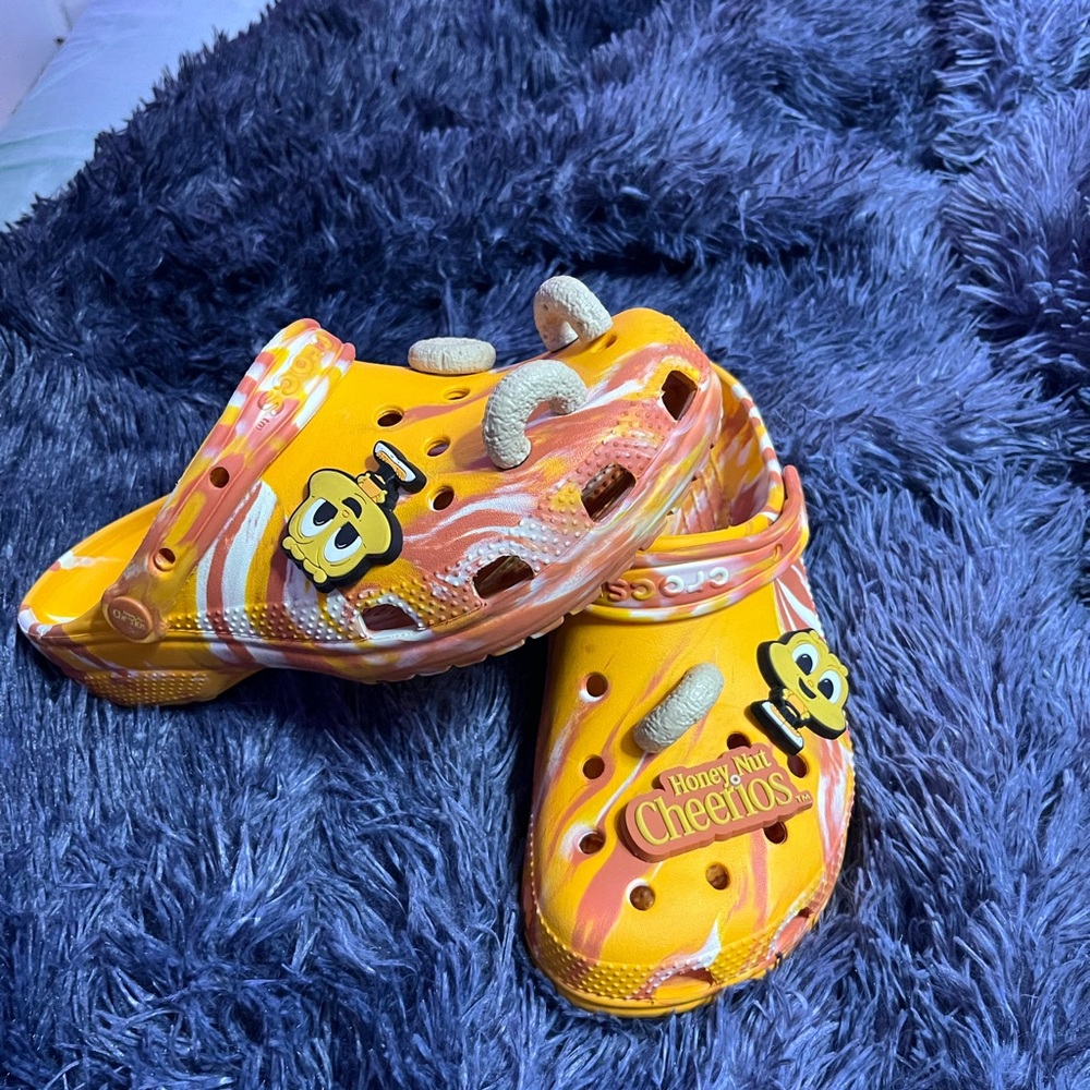 Honey Nut Cheerios Crocs.
